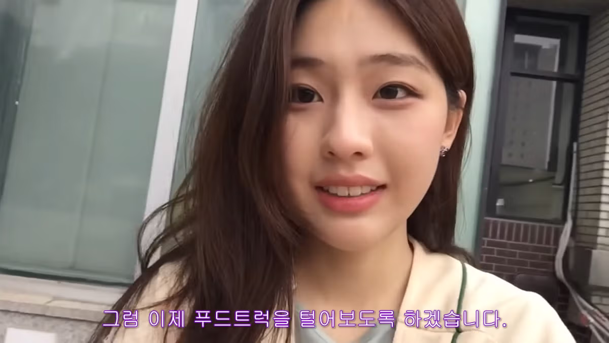친구 없이 혼자 축제를 즐기는 누나의 근황 - 인벤 인기글 이미지 5 - 밈카세