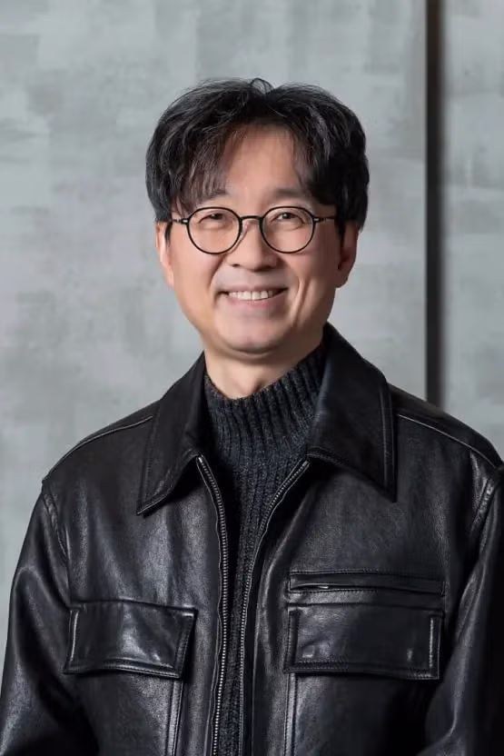 오늘자 한국 역대 매출액 1위를 찍어버린 감독 ㄷㄷㄷㄷㄷ 2