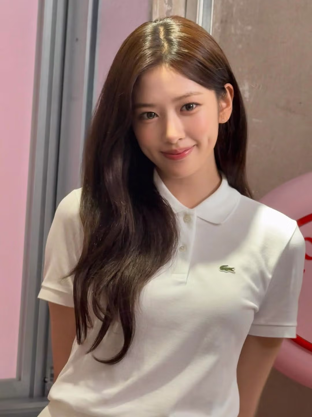 아이브 안유진 라코스테 팝업 스토어 방문 사진 - MLB파크 인기글 이미지 1 - 밈카세