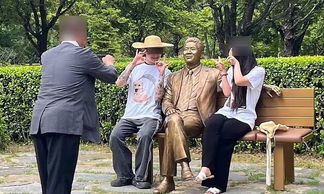 혐오 조장 사이트 폐쇄 논의를 제안한 이재명 대표 - 클리앙 인기글 이미지 2 - 밈카세
