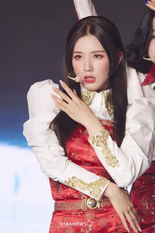 연예인도 소화하기 힘들다는 헤어스타일.jpg - 보배드림 인기글 이미지 4 - 밈카세