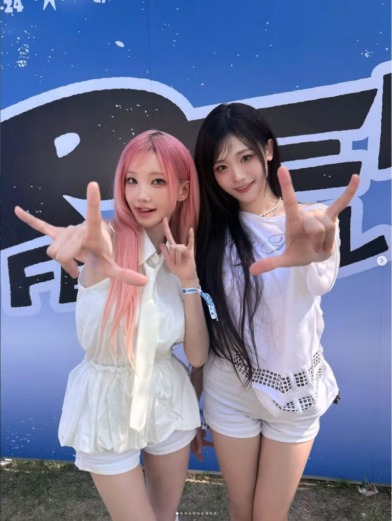 밴드 미모 원탑으로 불리는 QWER의 SNS 사진 모음 - MLB파크 인기글 이미지 1 - 밈카세