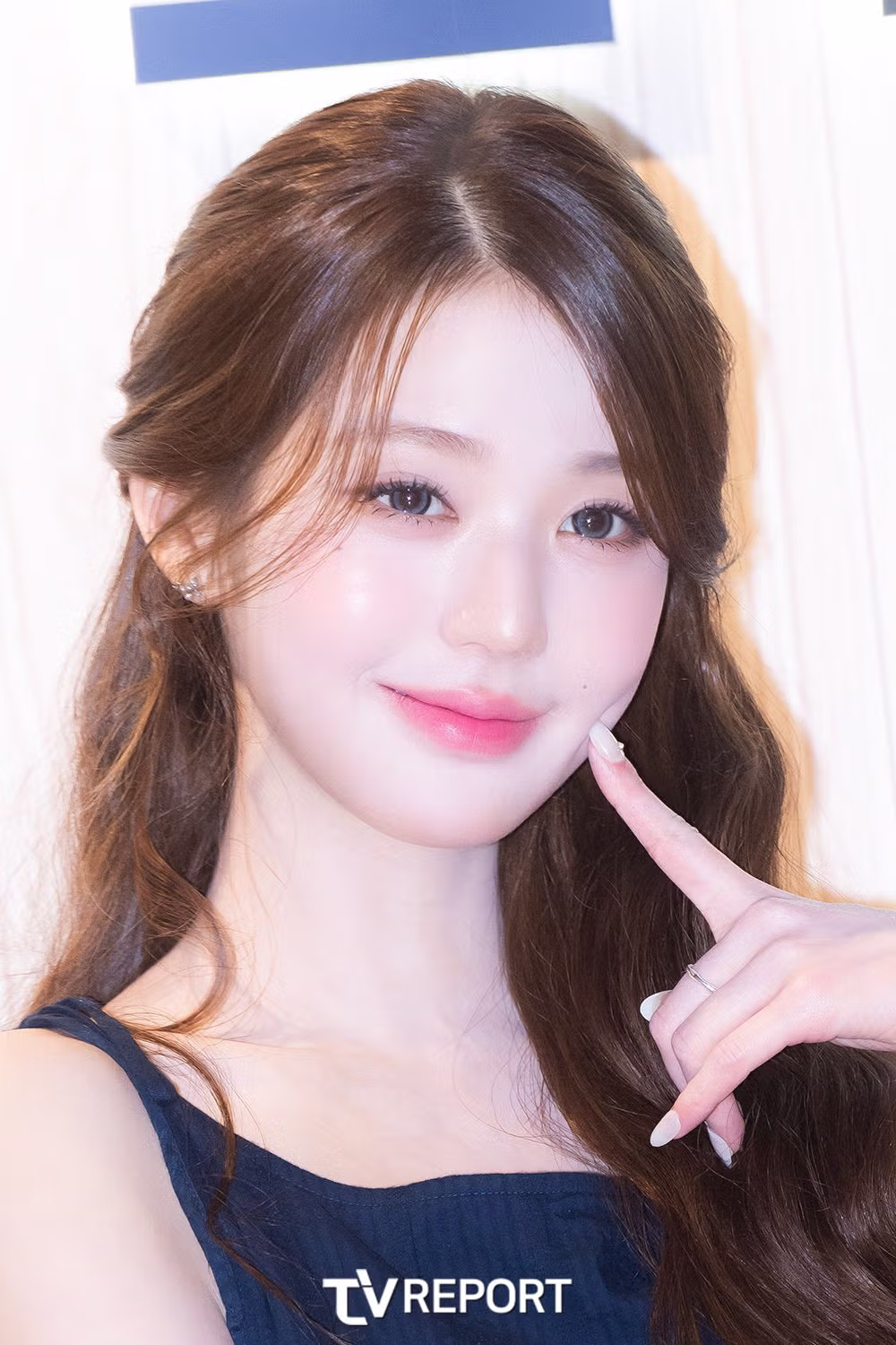타미진스 팝업 스토어에 등장한 아이브 장원영 - 디시인사이드 인기글 이미지 11 - 밈카세
