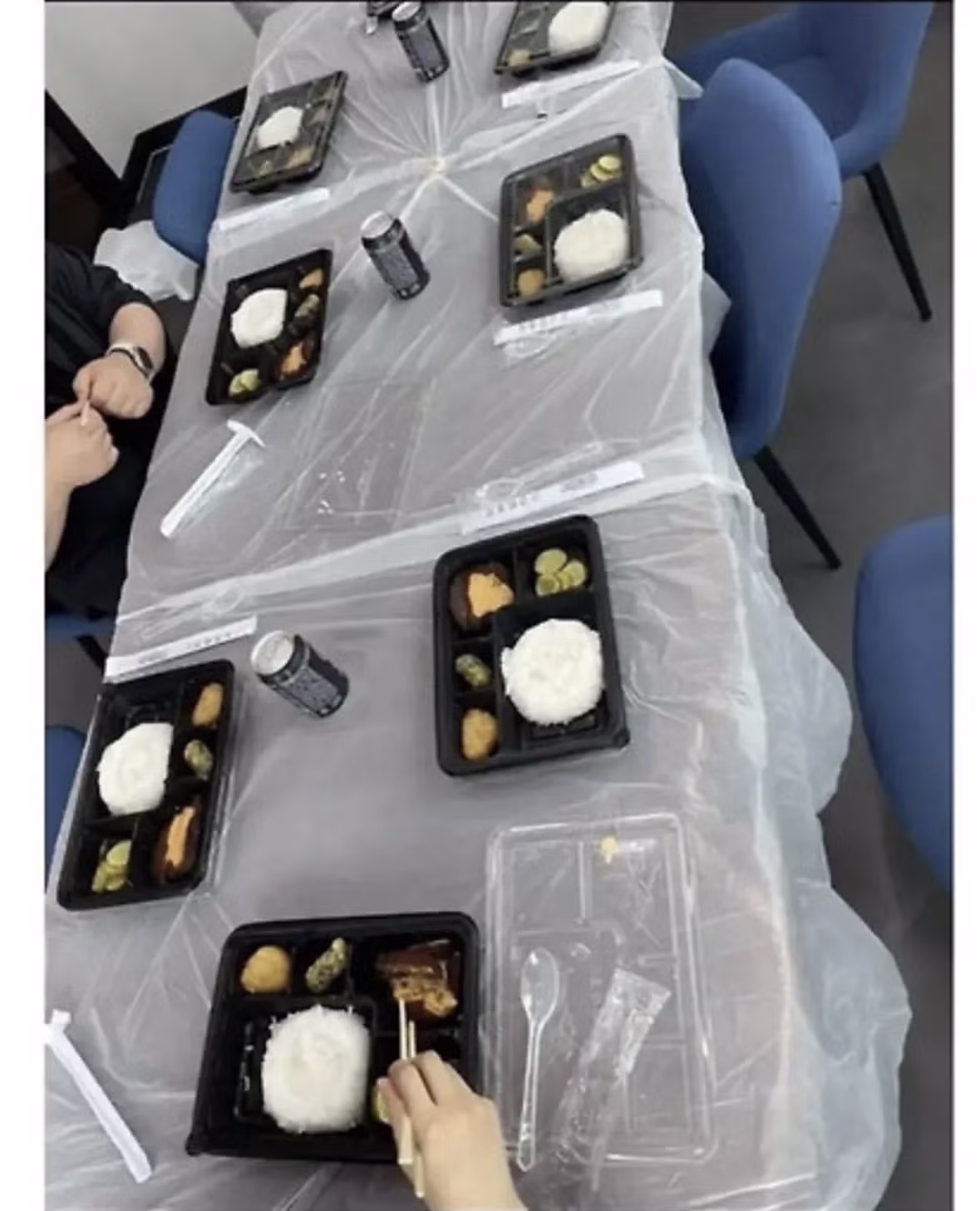 7900원 도시락을 둘러싼 논란 - 뽐뿌 인기글 이미지 3 - 밈카세