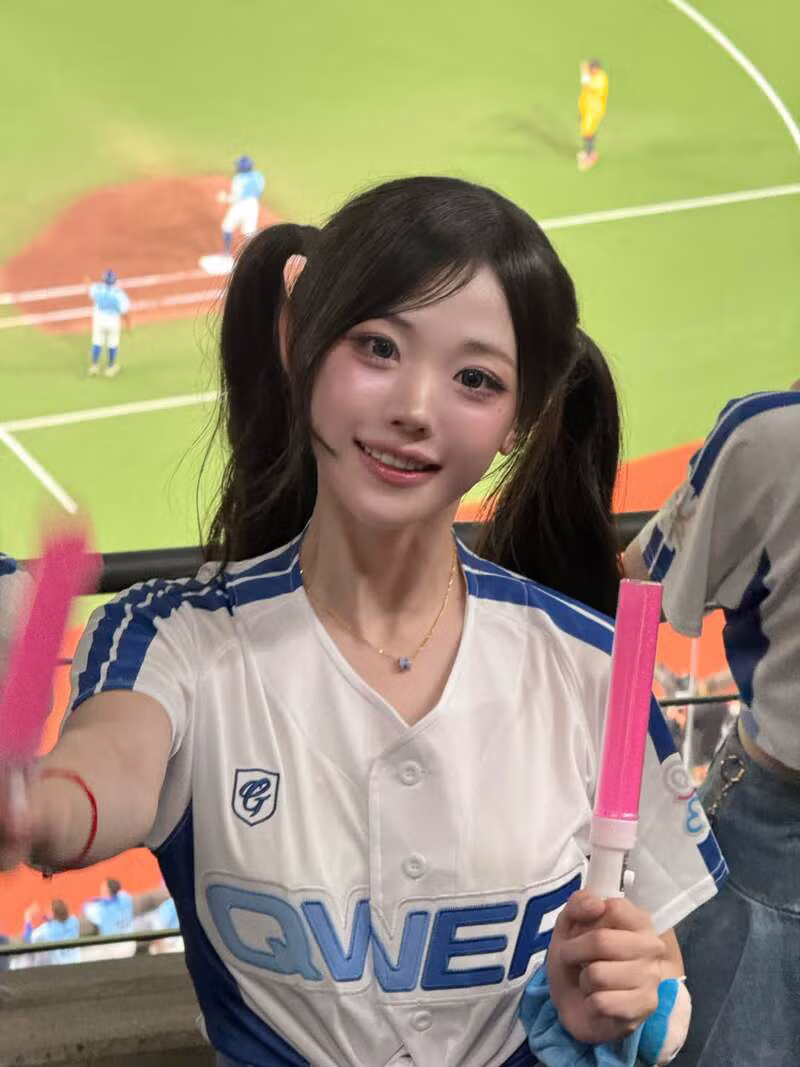 QWER 히나 인스타그램으로 보는 비주얼 - MLB파크 인기글 이미지 11 - 밈카세