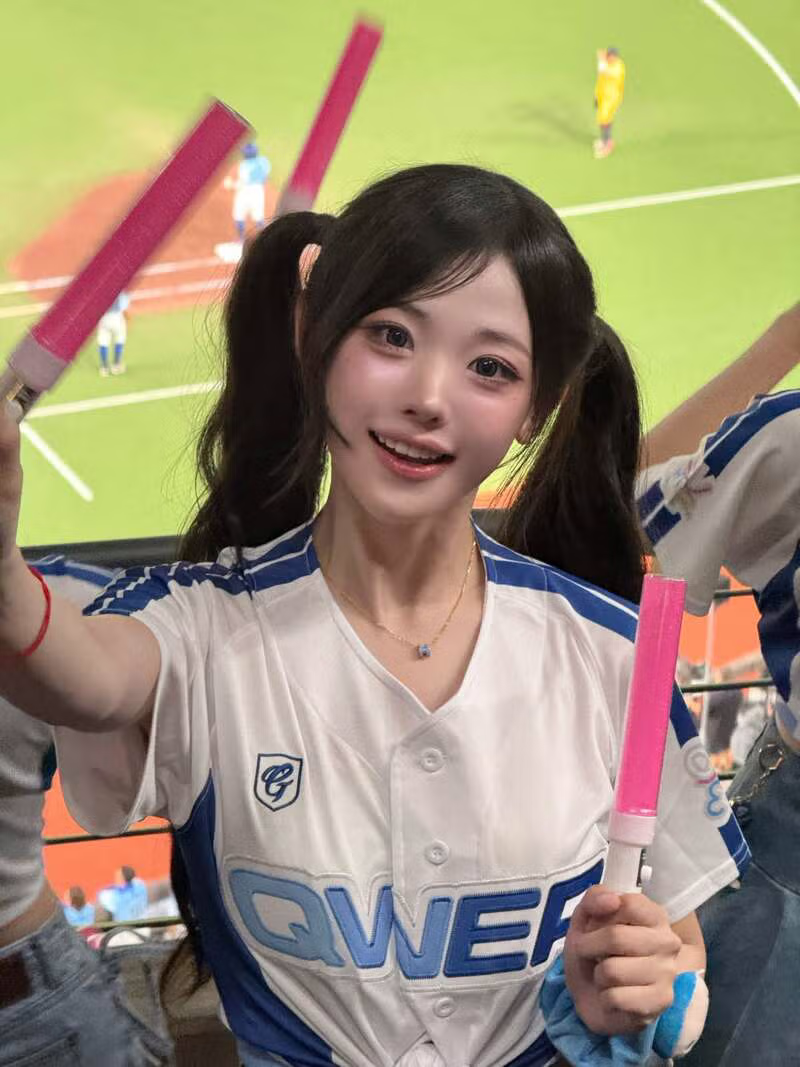 QWER 히나 인스타그램으로 보는 비주얼 - MLB파크 인기글 이미지 12 - 밈카세