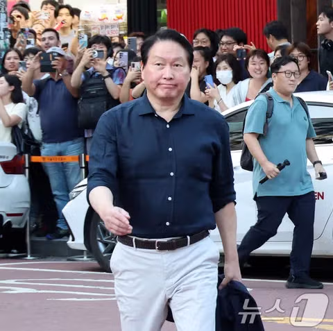 고기집 회동하는 젠슨 황과 총수들 - 디시인사이드 인기글 이미지 3 - 밈카세
