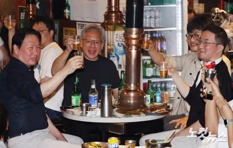 고기집 회동하는 젠슨 황과 총수들 - 디시인사이드 인기글 이미지 6 - 밈카세