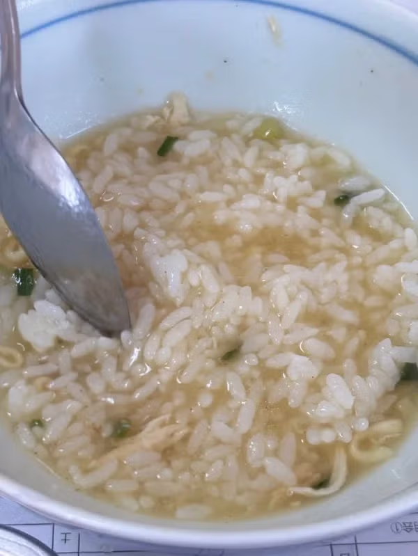 일본에서 파는 농심 삼계탕 사발면 - 인벤 인기글 이미지 4 - 밈카세