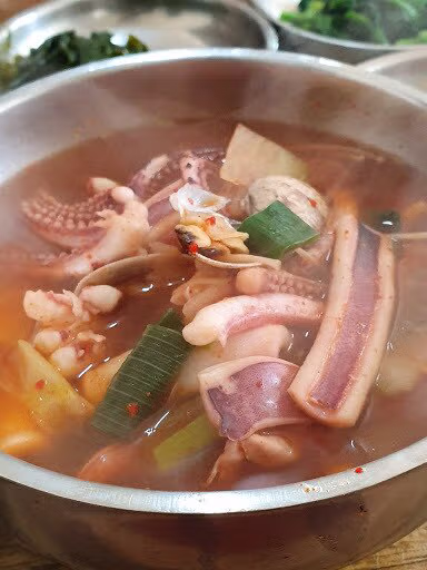 학교 급식에서 여전히 호불호 갈리는 음식 - 더쿠 인기글 이미지 1 - 밈카세