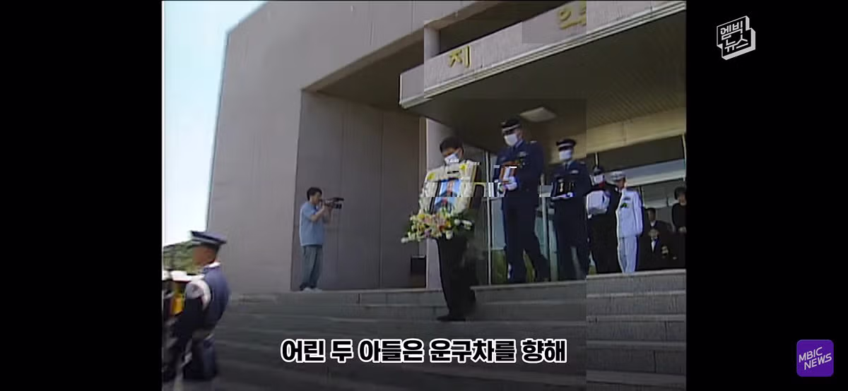 야구장을 눈물바다로 만든 감동적인 시구 - 개드립 인기글 이미지 8 - 밈카세