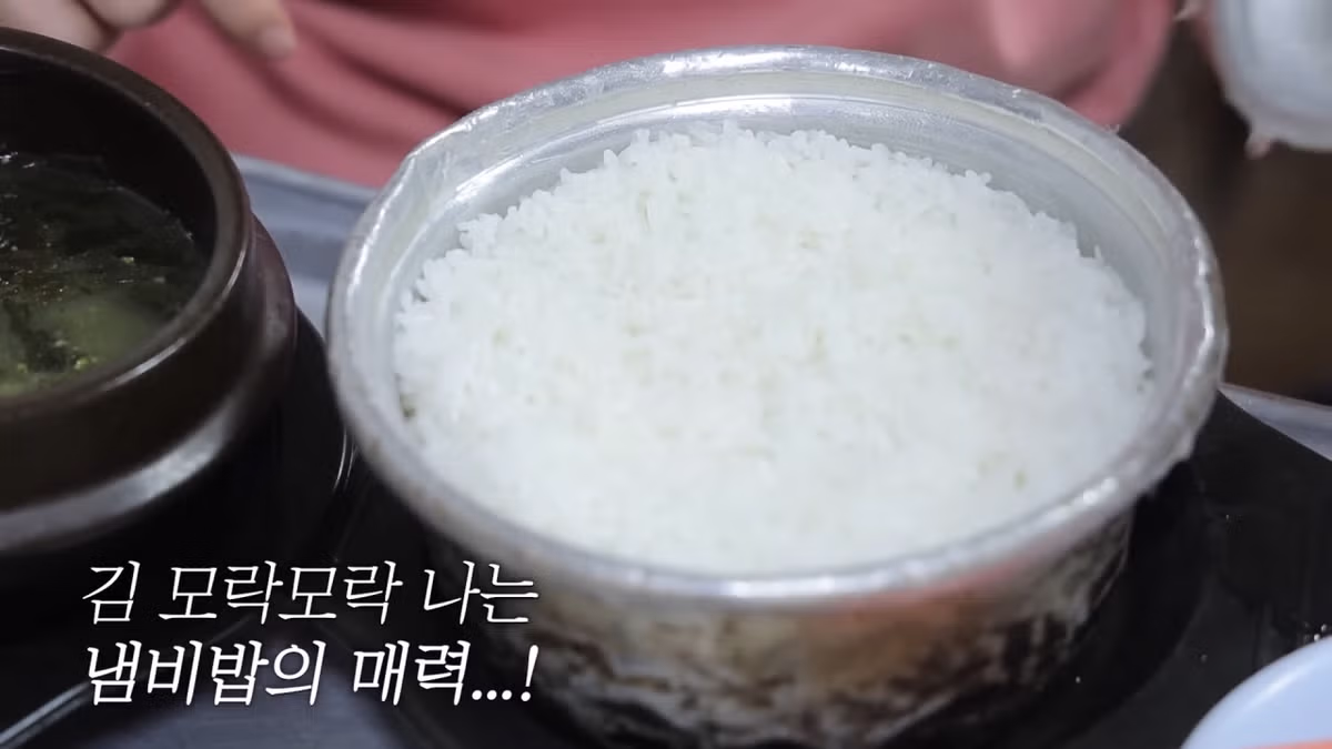 새벽 6시에 백반집에서 먹방하는 쯔양 근황 ㄷㄷㄷ - FM코리아 인기글 이미지 17 - 밈카세