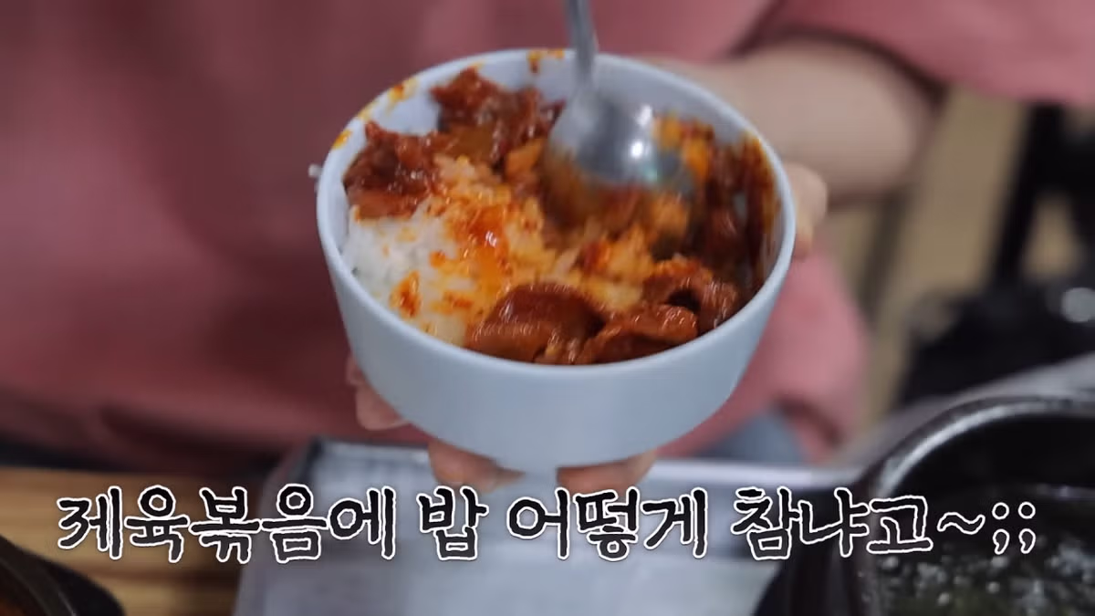 새벽 6시에 백반집에서 먹방하는 쯔양 근황 ㄷㄷㄷ - FM코리아 인기글 이미지 20 - 밈카세