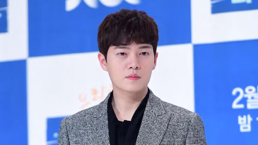 음주운전 반복한 배우 손승원 징역 1년 법정구속 - MLB파크 인기글 이미지 1 - 밈카세