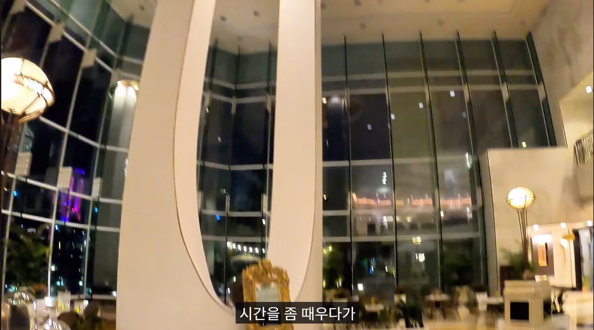 새벽 7시에 5성급 호텔 조식 털러 간 유튜버 - 개드립 인기글 이미지 6 - 밈카세