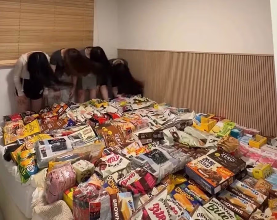 외국인이 한국 쇼핑 후 남기는 인증샷 - 보배드림 인기글 이미지 7 - 밈카세