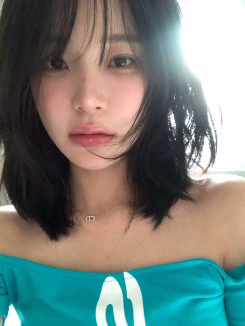 프로미스나인 백지헌 인스타그램 사진 - 뽐뿌 인기글 이미지 2 - 밈카세