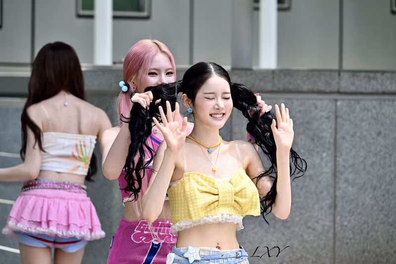 음악중심에 출연한 스테이씨 모습 - 클리앙 인기글 이미지 3 - 밈카세