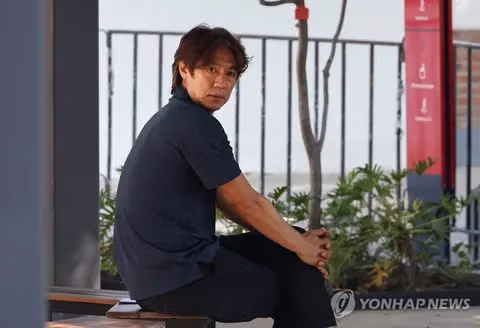 홍명보 감독 입장문 발표 전후의 모습 차이 - 클리앙 인기글 이미지 7 - 밈카세