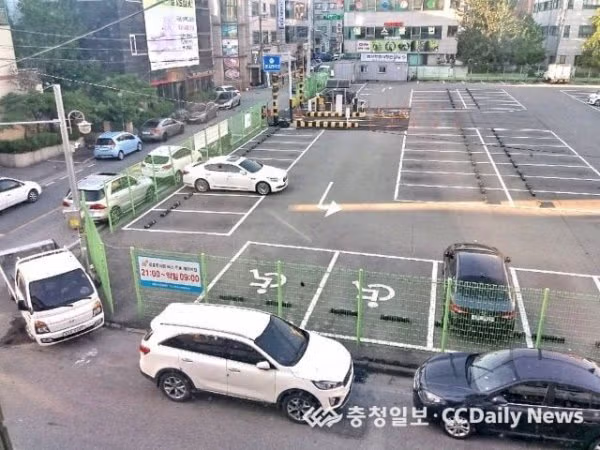 한국의 독특한 주차 문화 - 뽐뿌 인기글 이미지 3 - 밈카세