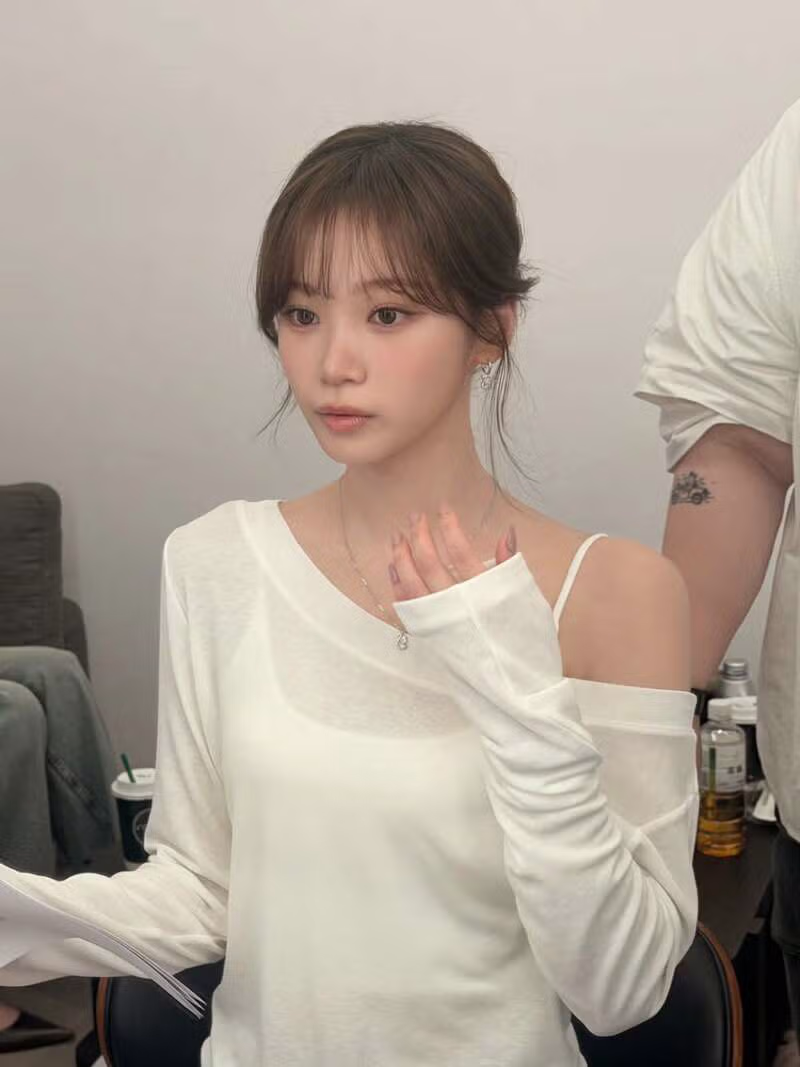르세라핌 김채원의 인스타그램 게시물 - 디시인사이드 인기글 이미지 14 - 밈카세