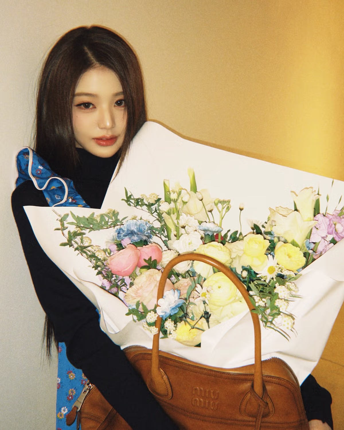 아이브 쟝원영 공주 인스타 업뎃 12