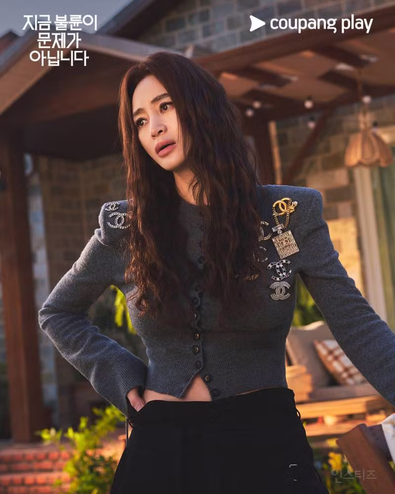 김혜수 전담 스타일리스트 팀의 열정적인 활약 - 네이트판 인기글 이미지 10 - 밈카세