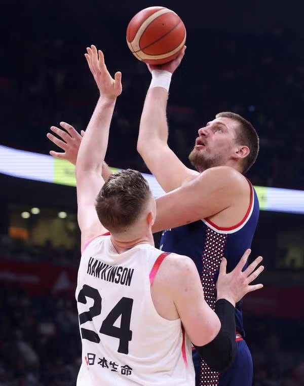 nba 팬들이 반반 갈린다는 센터 논쟁.jpg 8