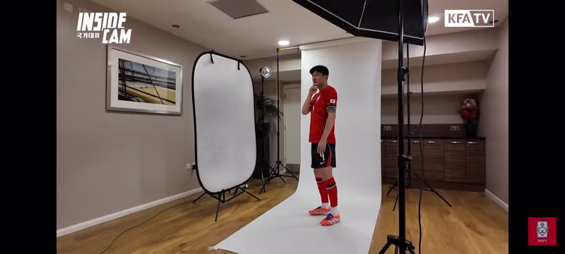 새 유니폼 실착하고 프로필 사진 찍는 축구대표팀 5