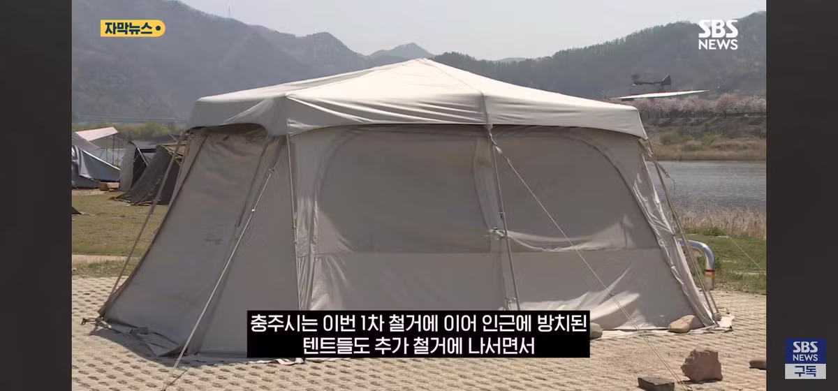 굴착기로 16개 동을 모두 철거한 현장 - 뽐뿌 인기글 이미지 14 - 밈카세