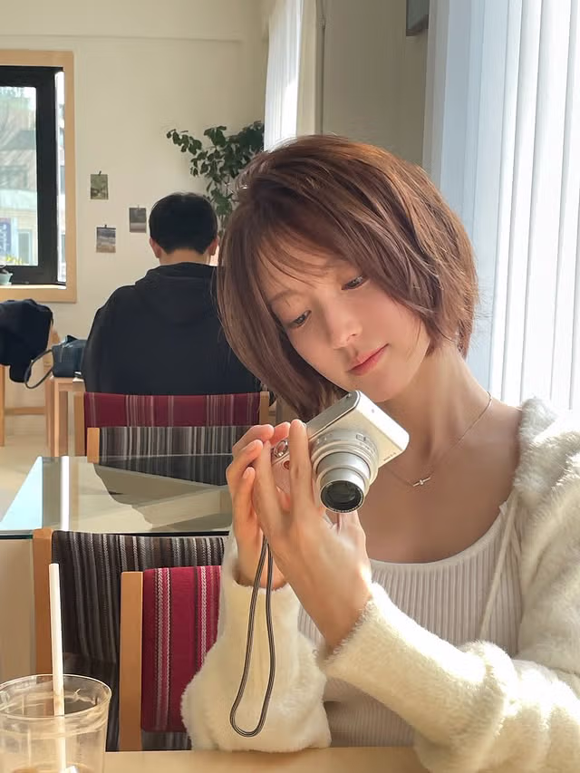 단발까지 잘어울리는 이세영 인스타 업뎃 5