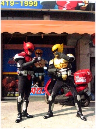 낭만이 가득했던 한국의 한 치킨집 2