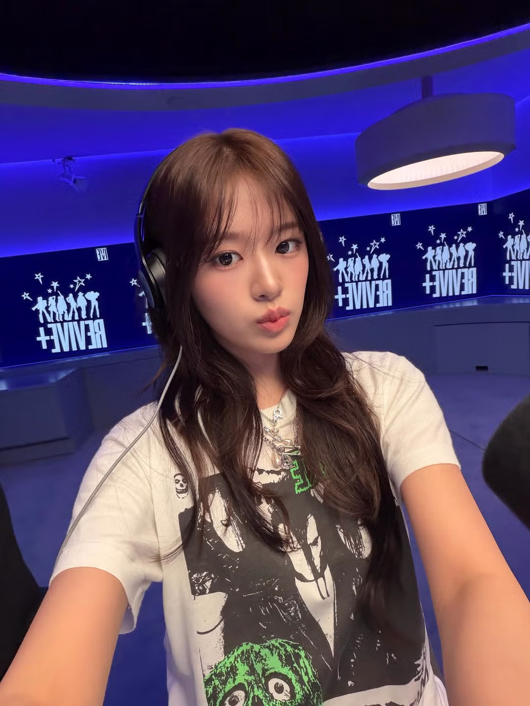 아이브 안유진 인스타 업뎃.jpg (🐶🐕🦮🐩🐕‍🦺🐾🦴) 8