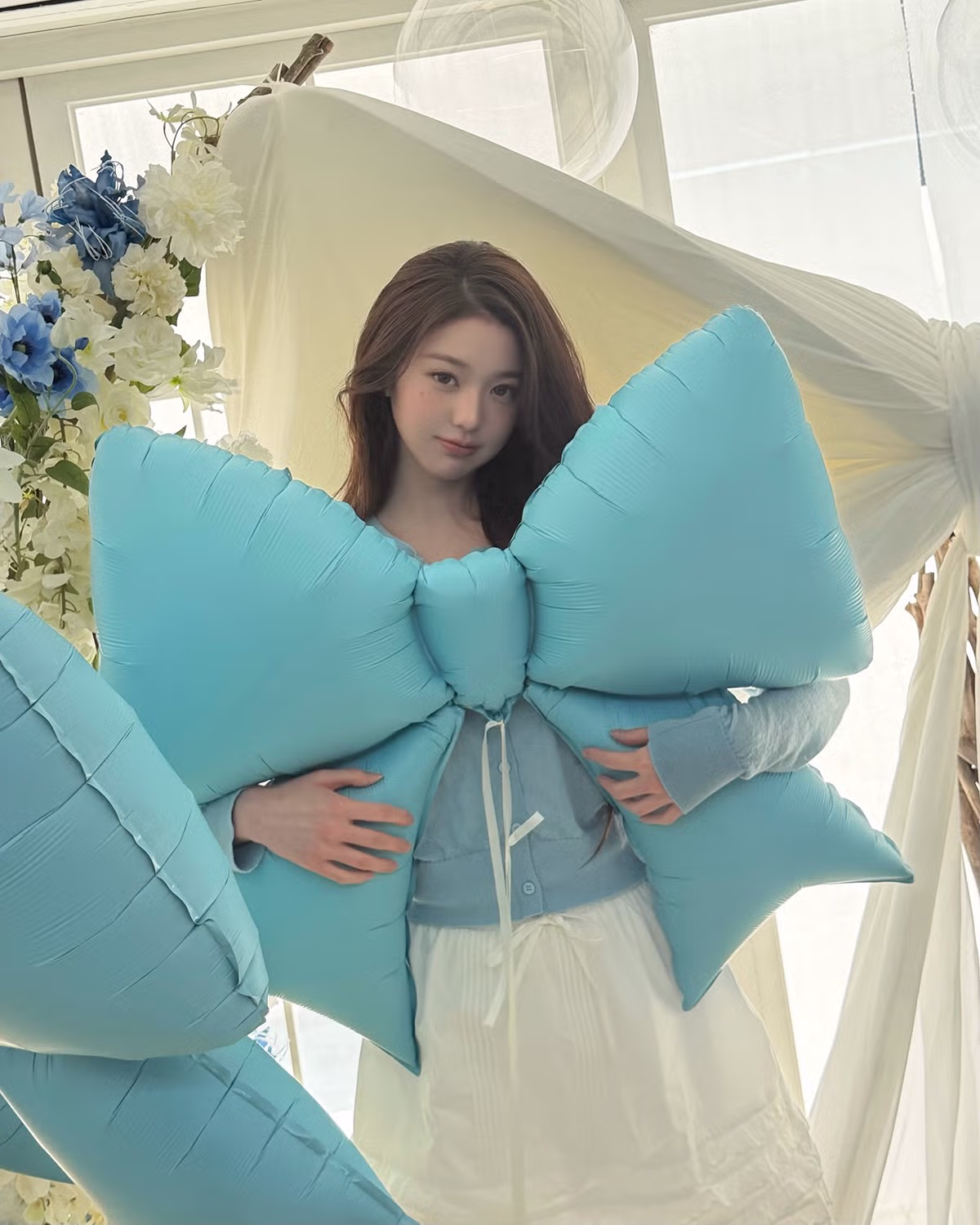 아이브 장원영 공주 인스타 업뎃 10