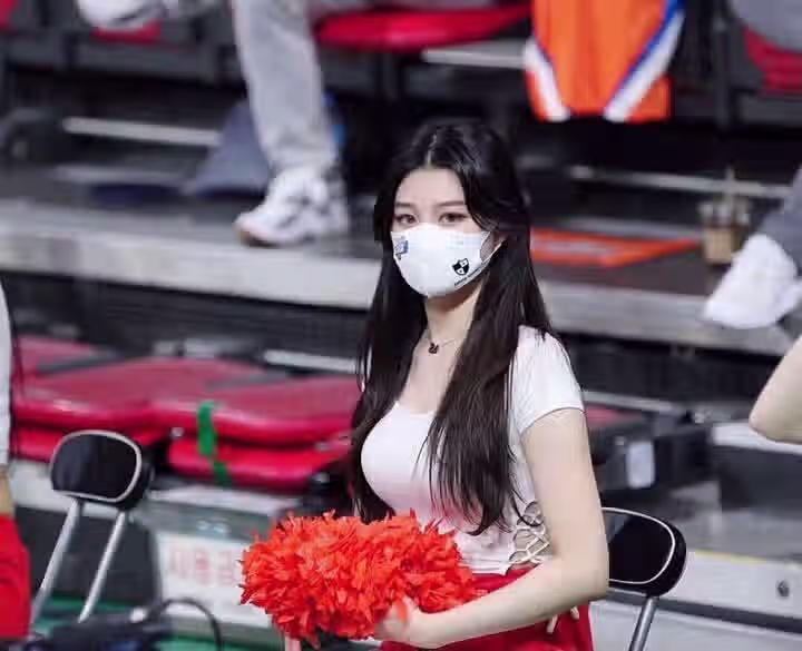 ㅇㅎ)) 도수치료 받는 이예빈 치어리더. 10