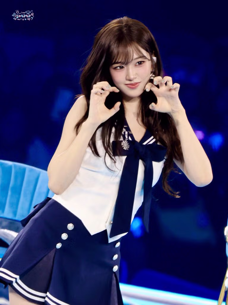 반응 좋은 안유진 헤어 스타일링.jpg 3