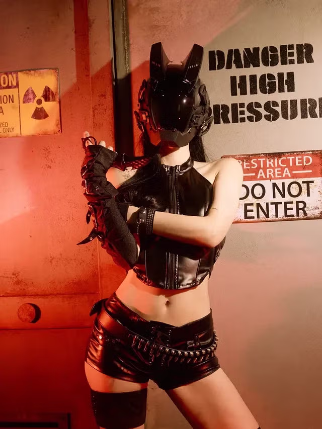 전체연령관람가 코스프레 행사에 누나가 입은 의상.JPG 12