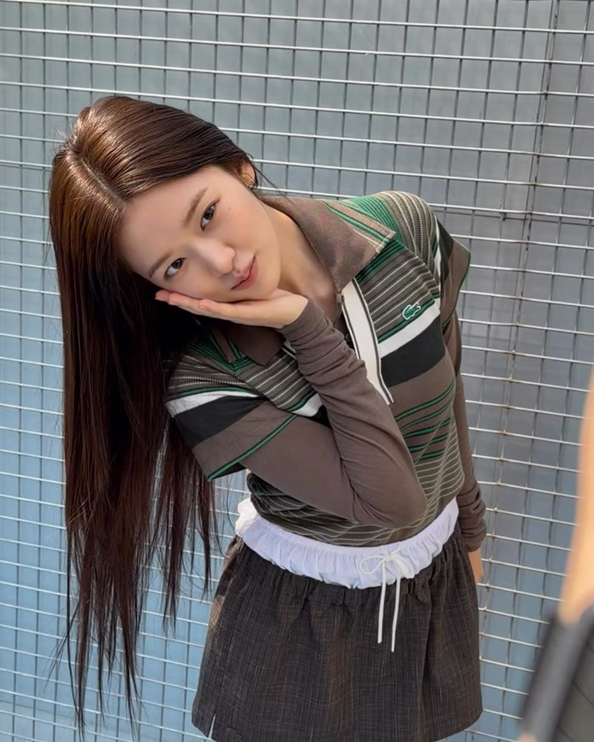 아이브 안유진 인스타 업뎃 (테니스… 좋아하세요?) 4