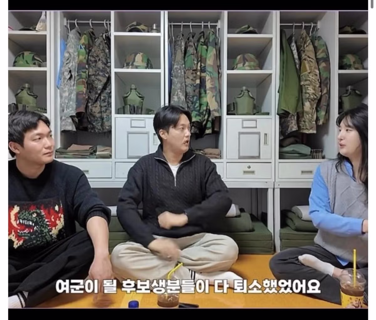 여군들이 단체로 퇴소하는 이유.jpg 5