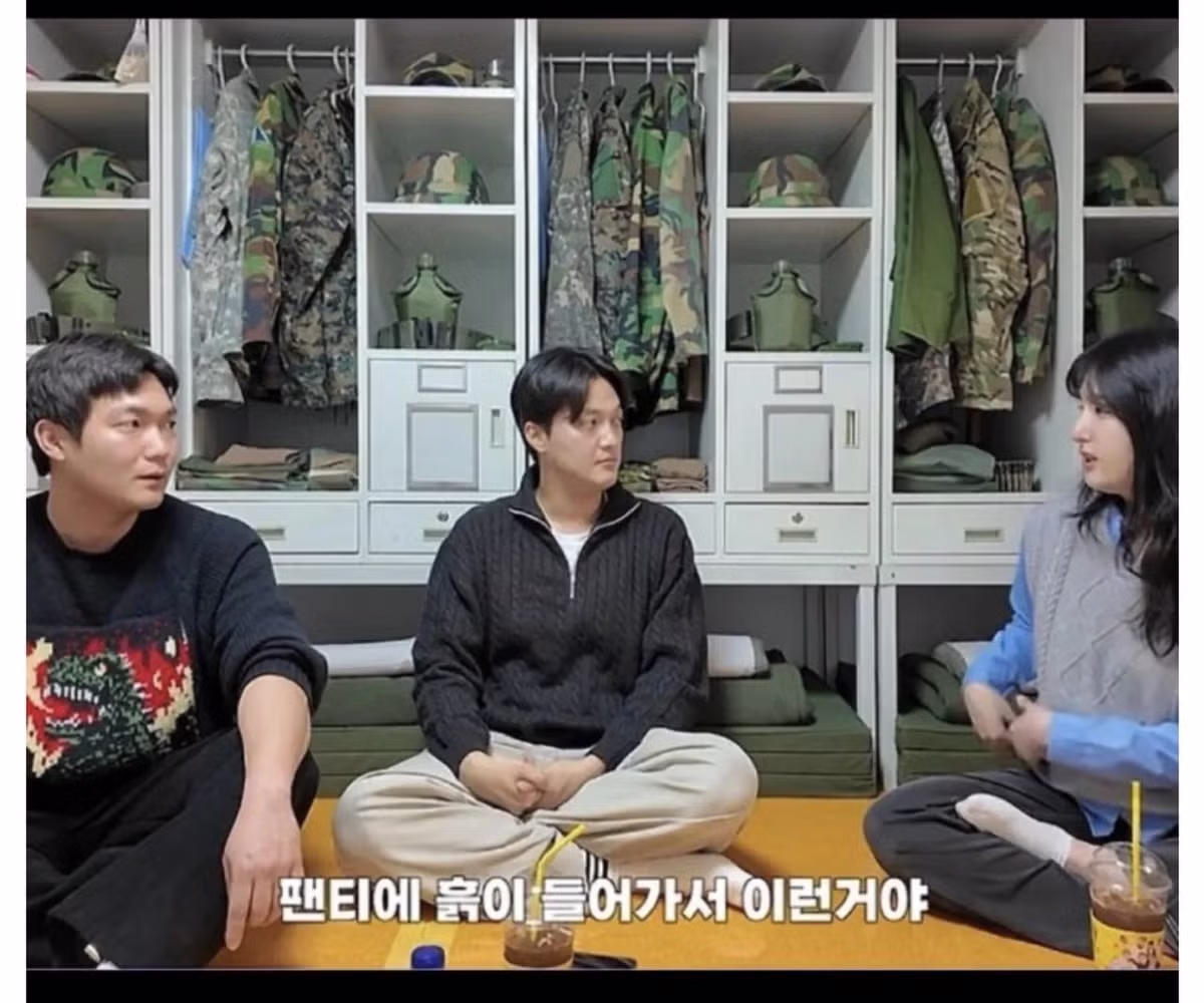 여군들이 단체로 퇴소하는 이유.jpg 16