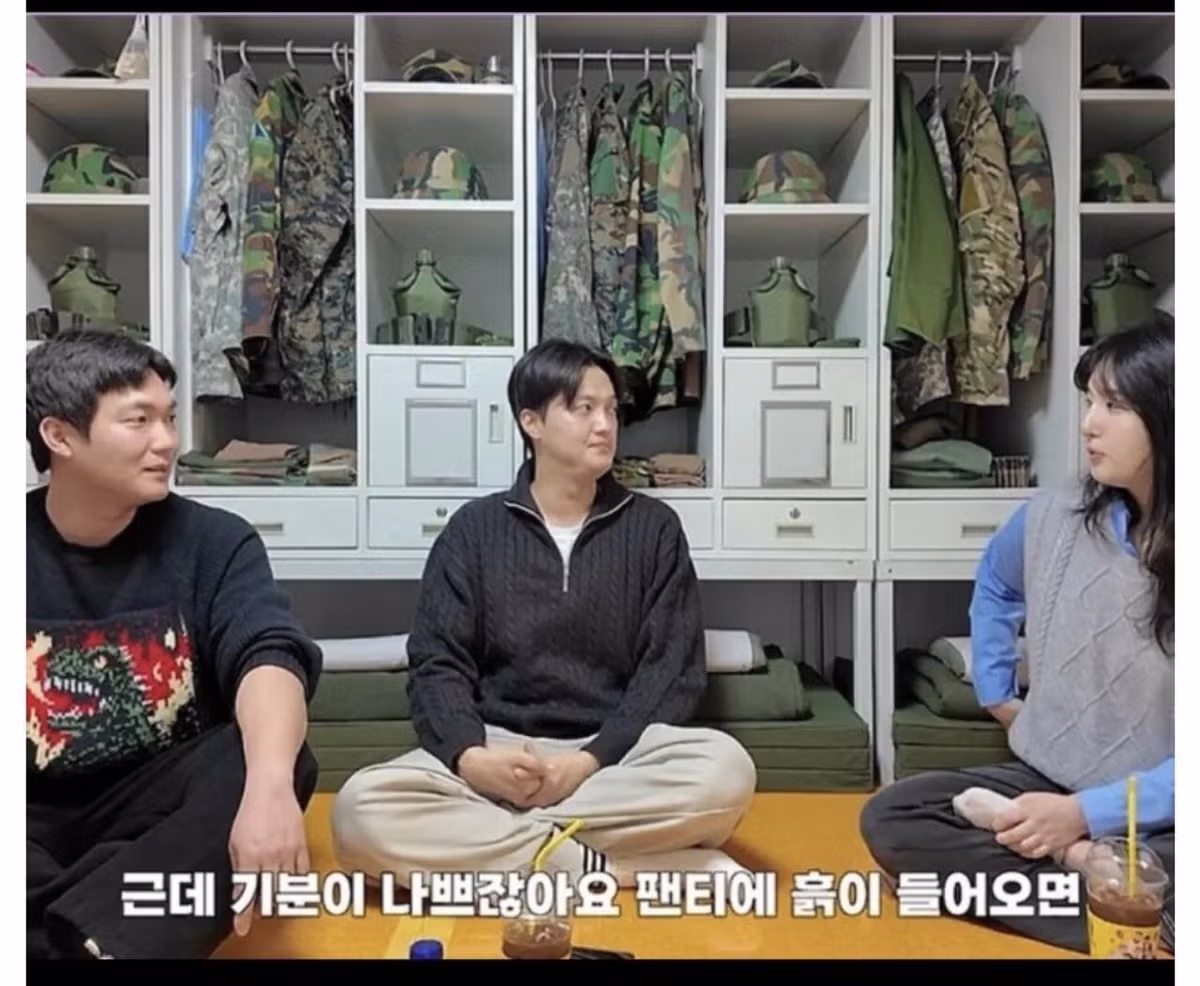 여군들이 단체로 퇴소하는 이유.jpg 17