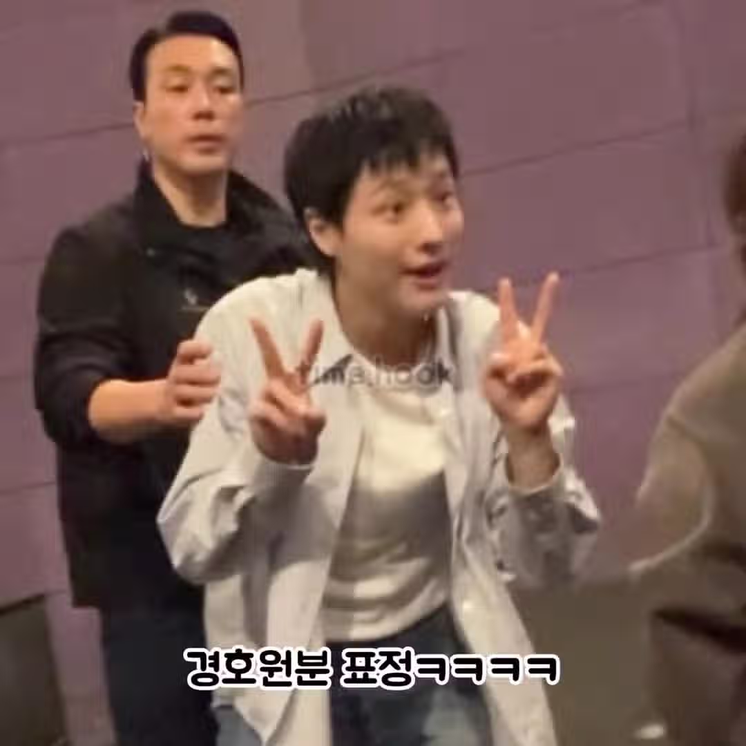 아이유 경호원 근황.jpg 6