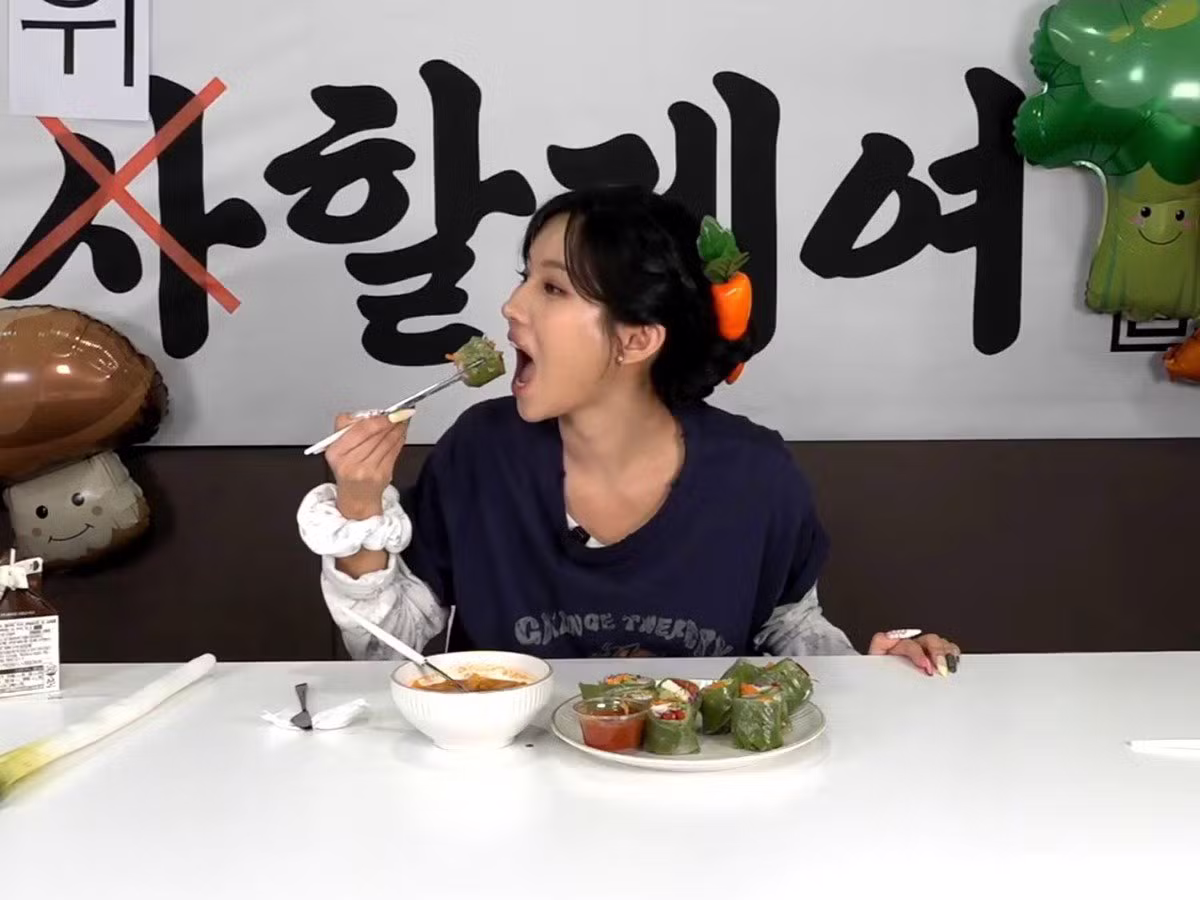 음원 1위 기념으로 야채 코스요리 먹방 하는 전소연 - 인스티즈 인기글 이미지 11 - 밈카세