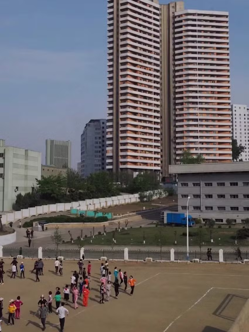 외국인이 찍은 북한 여행 사진 - SLR클럽 인기글 이미지 11 - 밈카세