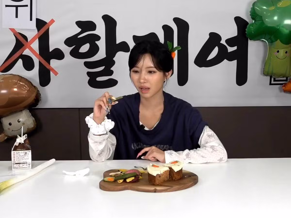 음원 1위 기념으로 야채 코스요리 먹방 하는 전소연 - 인스티즈 인기글 이미지 17 - 밈카세