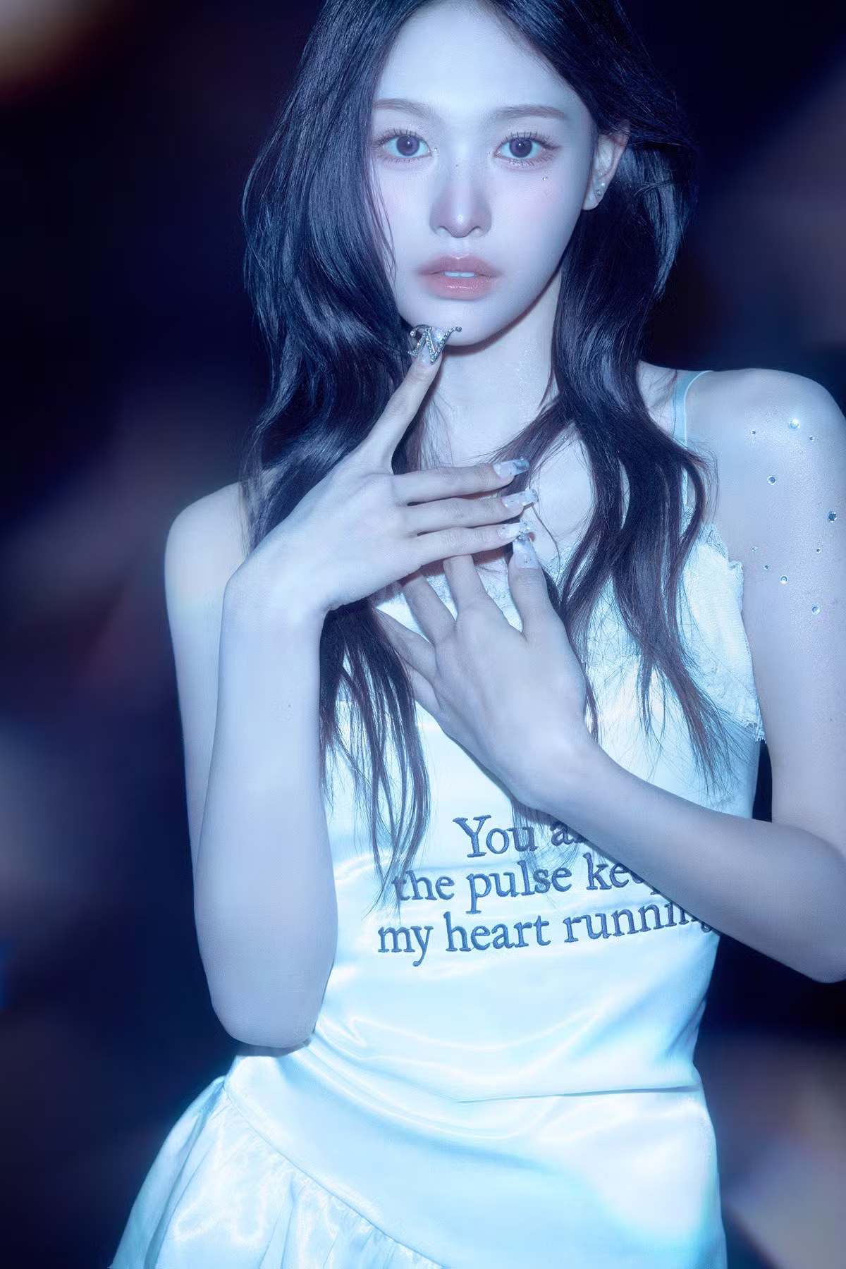 리센느 앨범 컨셉 포토 B - 인벤 인기글 이미지 5 - 밈카세