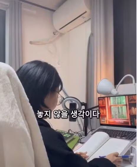 빚 1억 있는데 해외여행 가는 28살 일상 - 개드립 인기글 이미지 6 - 밈카세
