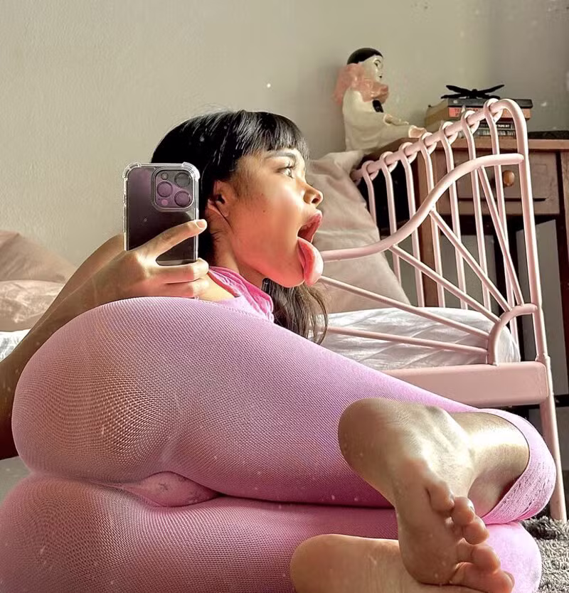 레깅스 입은 모습 후방주의 - 에토랜드 인기글 이미지 3 - 밈카세