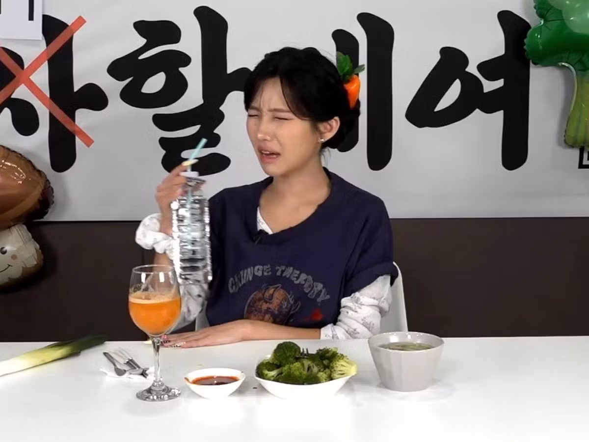 음원 1위 기념으로 야채 코스요리 먹방 하는 전소연 - 인스티즈 인기글 이미지 7 - 밈카세