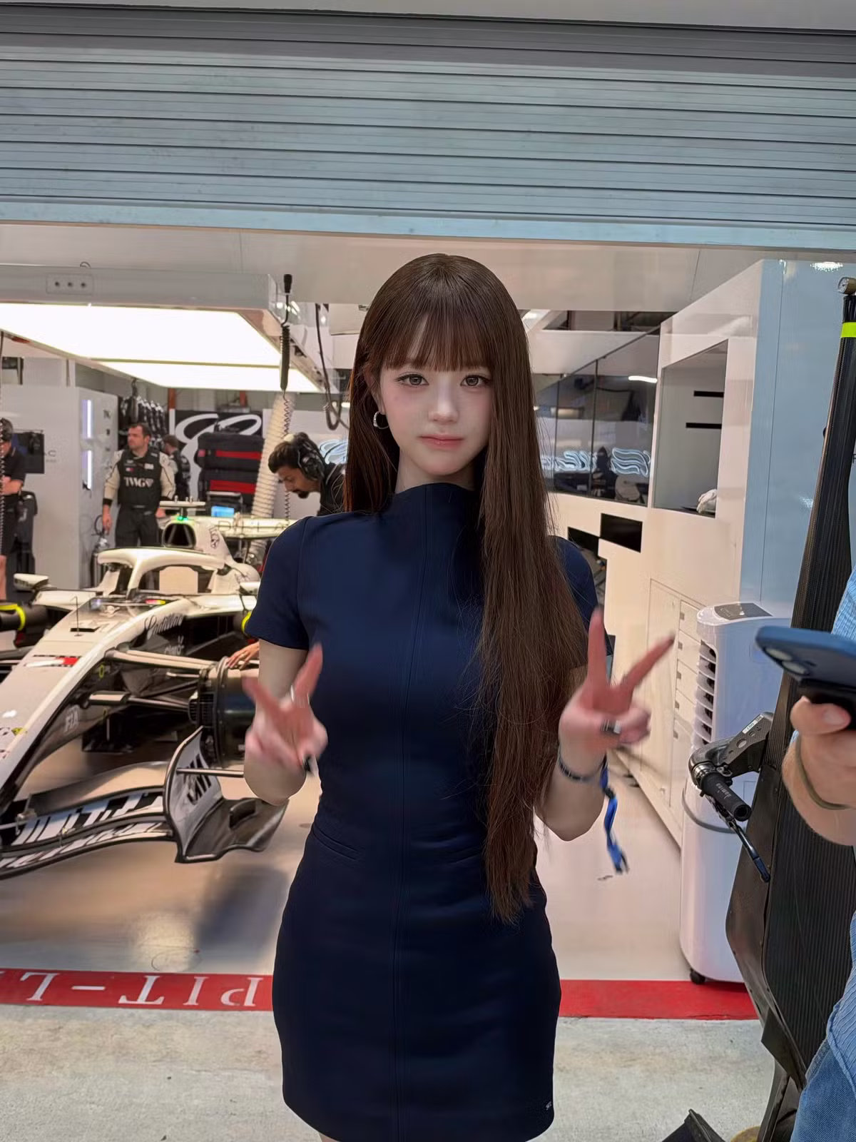 타미힐피거 X F1 장원영 인스타 업데이트 - 와이고수 인기글 이미지 2 - 밈카세
